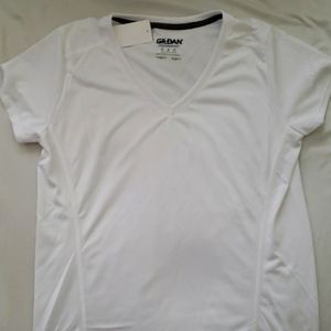 Gildan Permanance V Neck Sport White Shirt